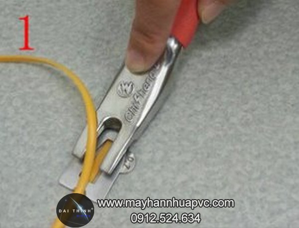 Dao b&agrave;o d&acirc;y h&agrave;n s&agrave;n nhựa Winyl, PVC