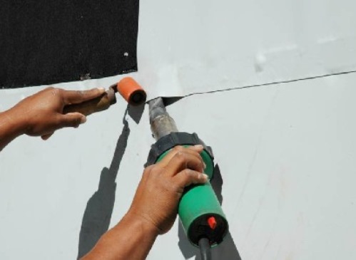 m&aacute;y h&agrave;n bạt hdpe, pp, pvc