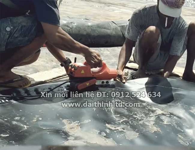 Máy hàn bạt HDPE ao nuôi tôm LST800 Máy hàn bạt HDPE ao nuôi tôm LST800